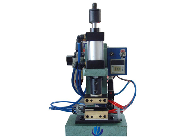 150直立式扭线机